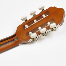 Замена струн и настройка классической гитары