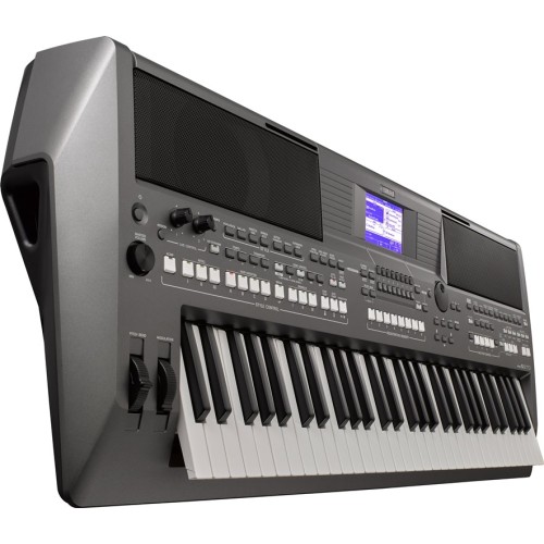 Синтезатор Yamaha PSR-S670